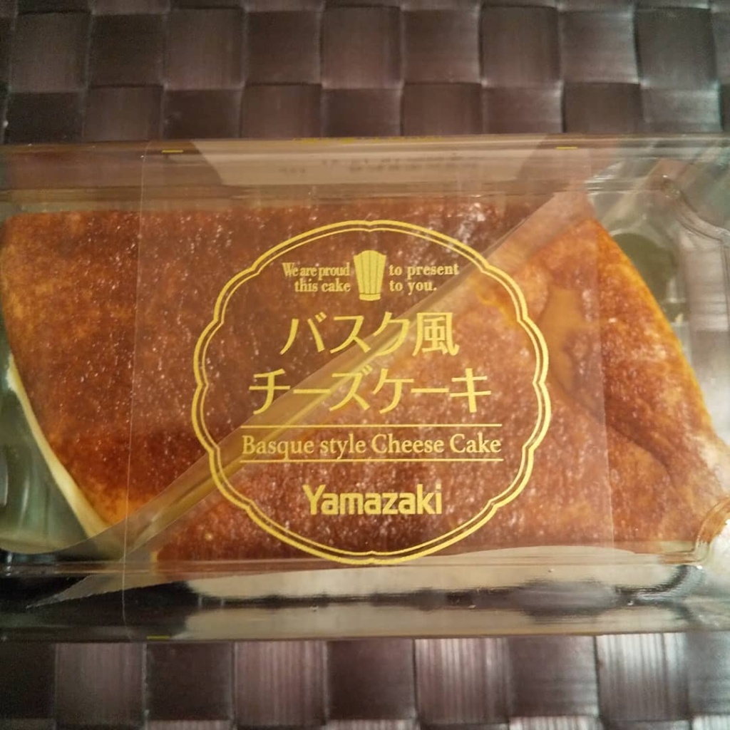 ヤマザキ バスク 風 チーズ ケーキ