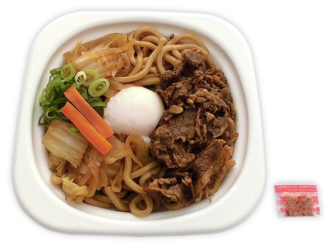 セブン イレブン 半熟玉子で食べる 牛すき焼きうどんのクチコミ 評価 値段 価格情報 もぐナビ